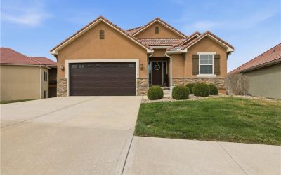 Sold | 1528 SW ANTIQUITY Drive, Lee’s Summit, MO 64081