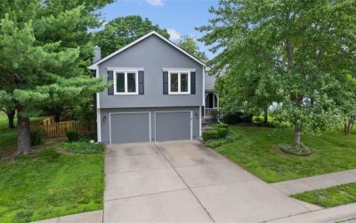Active | 2112 NE Springbrook Street, Blue Springs, MO 64014